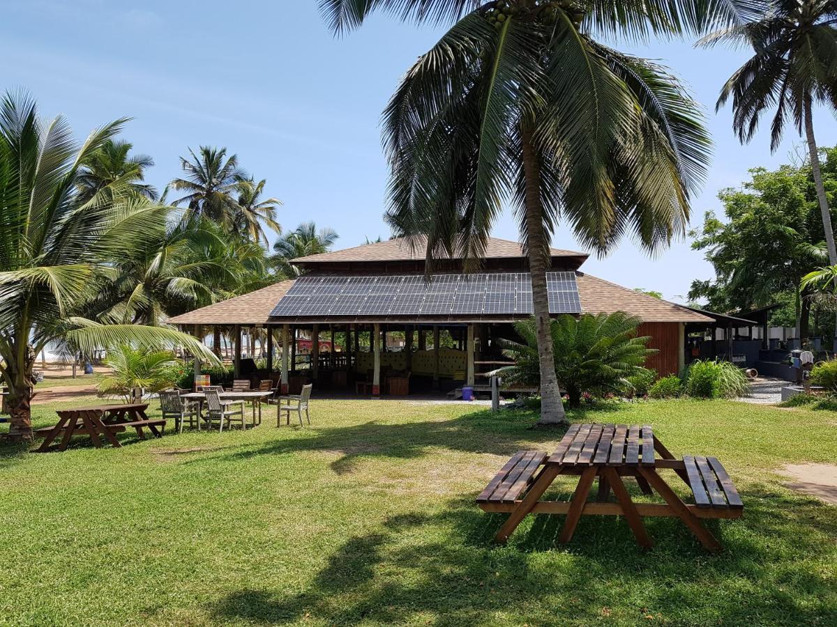 Ko-Sa Beach Resort Ltd Ampeni Dış mekan fotoğraf