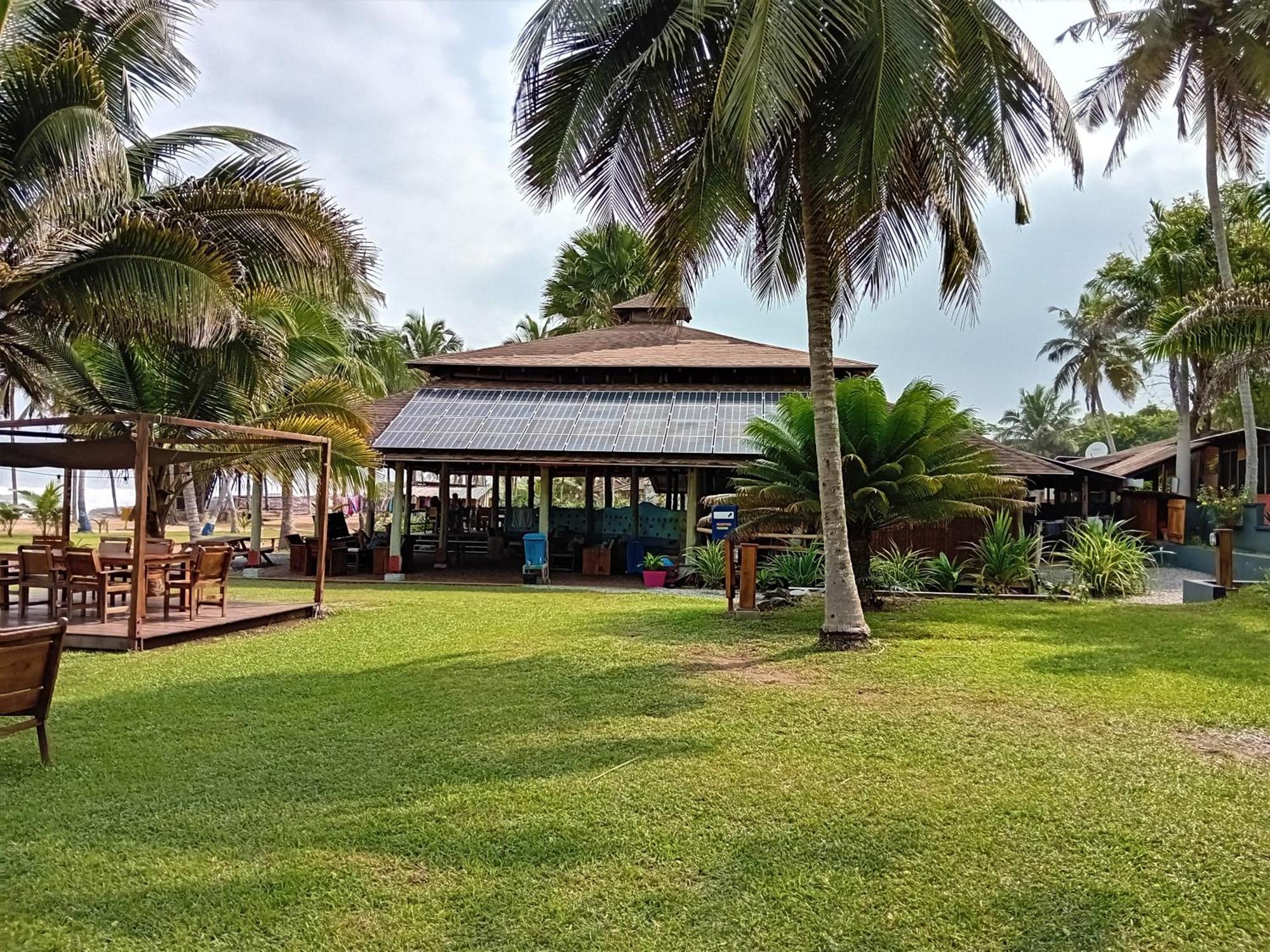 Ko-Sa Beach Resort Ltd Ampeni Dış mekan fotoğraf