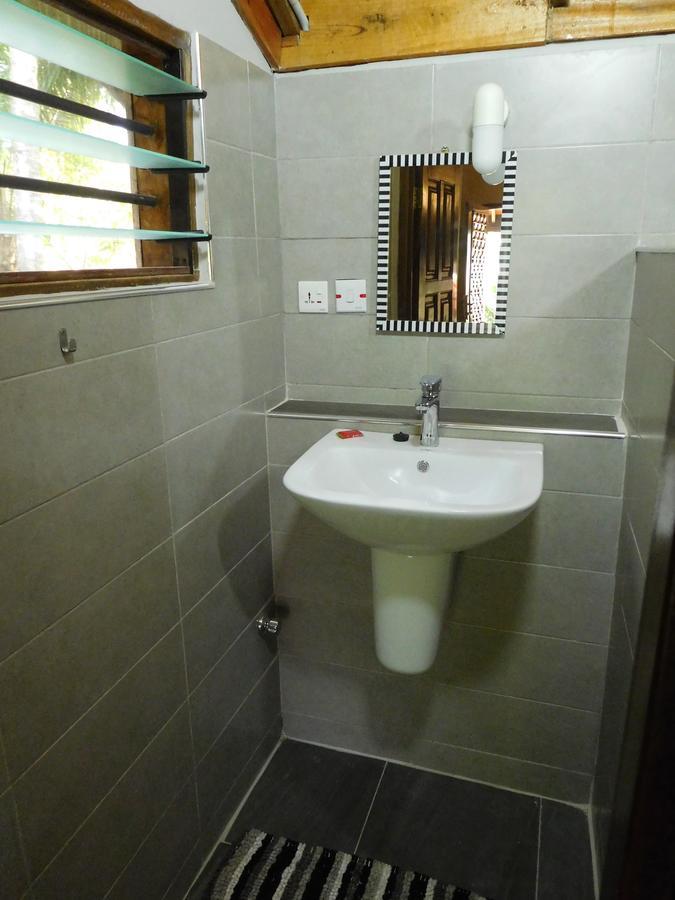 Ko-Sa Beach Resort Ltd Ampeni Dış mekan fotoğraf