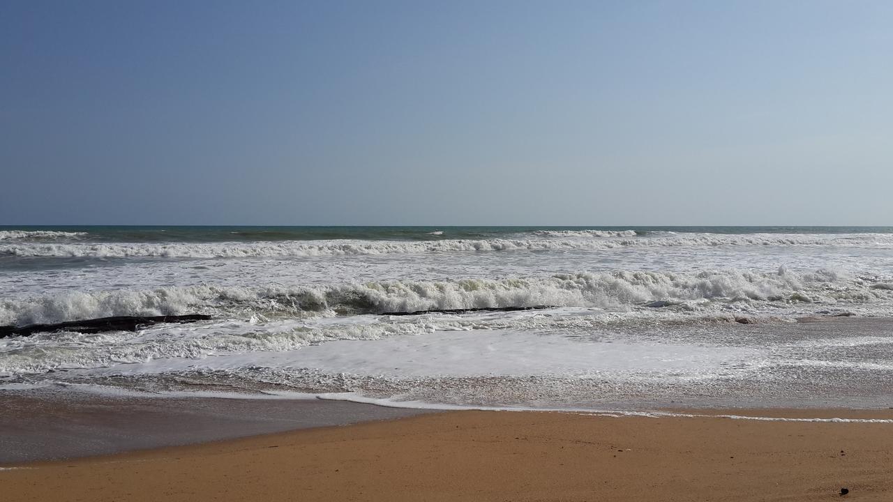 Ko-Sa Beach Resort Ltd Ampeni Dış mekan fotoğraf